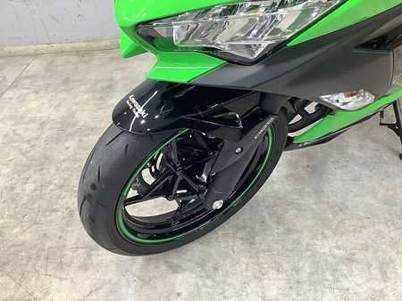 カワサキ ニンジャ 400 NINJA400 ABS カスタムグリップ&バーエンド! アクセサリーバー! ゴールドチェ 17