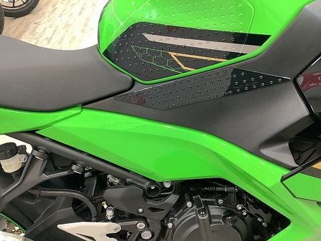 カワサキ ニンジャ 400 NINJA400 ABS カスタムグリップ&バーエンド! アクセサリーバー! ゴールドチェ 33