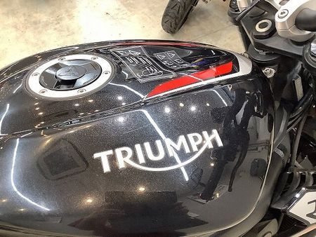 トライアンフ STREET TRIPLE ストリートトリプルRS フルノーマル! インジェクションモデル! 水冷並列3気筒エンジン搭 31