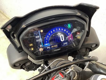 トライアンフ STREET TRIPLE ストリートトリプルRS フルノーマル! インジェクションモデル! 水冷並列3気筒エンジン搭 8
