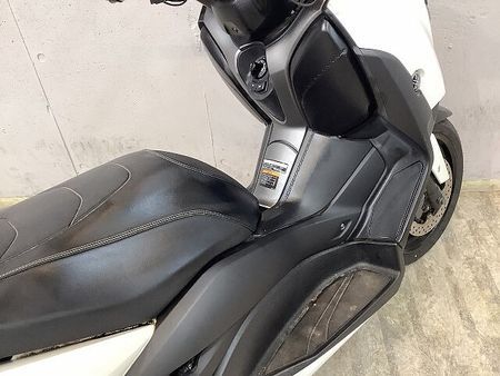 ヤマハ XMAX 250 XMAX ABS 純正オプションコンフォートシート&グリップヒーター&アクセサリーバー! 15