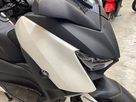ヤマハ XMAX 250 XMAX ABS 純正オプションコンフォートシート&グリップヒーター&アクセサリーバー! 25