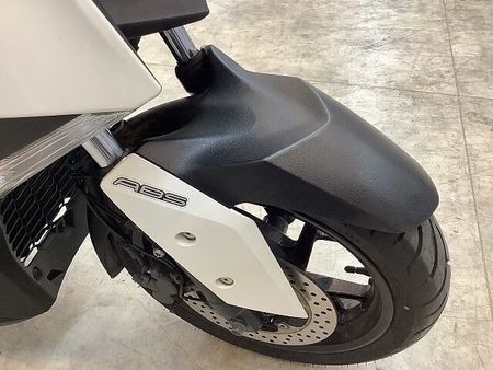 ヤマハ XMAX 250 XMAX ABS 純正オプションコンフォートシート&グリップヒーター&アクセサリーバー! 27
