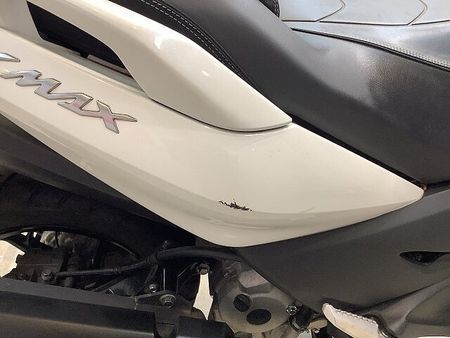ヤマハ XMAX 250 XMAX ABS 純正オプションコンフォートシート&グリップヒーター&アクセサリーバー! 33