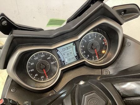 ヤマハ XMAX 250 XMAX ABS 純正オプションコンフォートシート&グリップヒーター&アクセサリーバー! 8