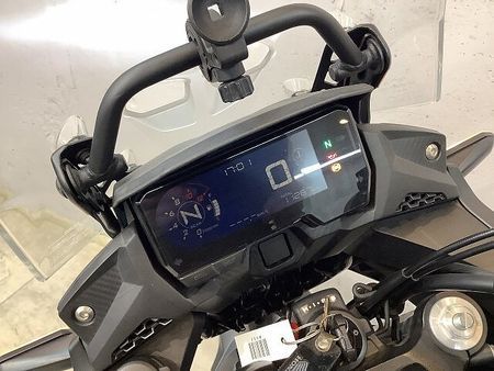 ホンダ 400X 400X 純正オプションフロントサイドパイプ! GIVI製リアボックス! ナックルバイザー 8