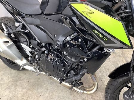 カワサキ Z250 【スピード納車】Z250 リアキャリア装備! インジェクションモデル! EX250Pモデル 12