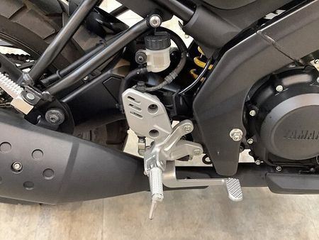ヤマハ XSR155 XSR155 【マル得】 ビキニカウル装備! ハリケーン製カスタムハンドル デイトナ製スリ 30