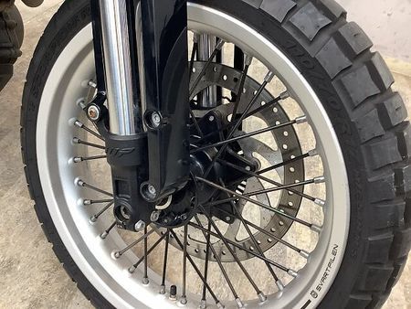 ハスクバーナ SVARTPILEN 401 スヴァルトピレン401 メーターバイザー バーエンドミラー エンジンスライダー ドリンクホ 19