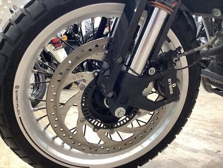 ハスクバーナ SVARTPILEN 401 スヴァルトピレン401 メーターバイザー バーエンドミラー エンジンスライダー ドリンクホ 20