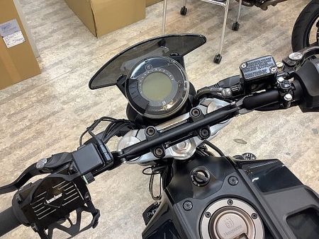 ハスクバーナ SVARTPILEN 401 スヴァルトピレン401 メーターバイザー バーエンドミラー エンジンスライダー ドリンクホ 26
