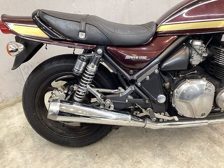 カワサキ ゼファー1100 ZEPHYR1100【フロントタイヤ新品交換】スライダー 18