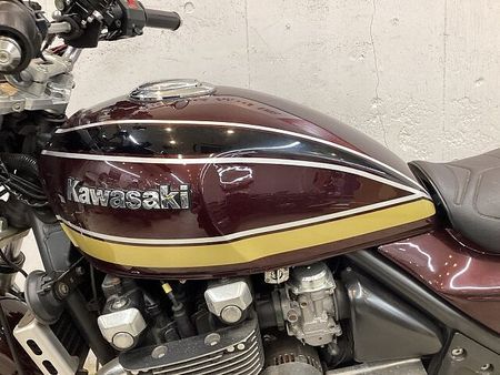 カワサキ ゼファー1100 ZEPHYR1100【フロントタイヤ新品交換】スライダー 33