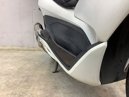 ホンダ PCX150 PCX150 JMCA認証ヨシムラマフラー! リアボックス装備! カスタムシート! 16