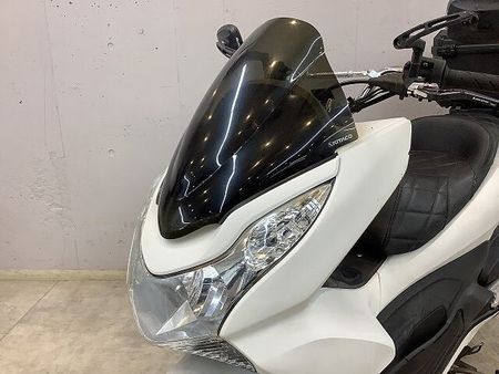 ホンダ PCX150 PCX150 JMCA認証ヨシムラマフラー! リアボックス装備! カスタムシート! 37