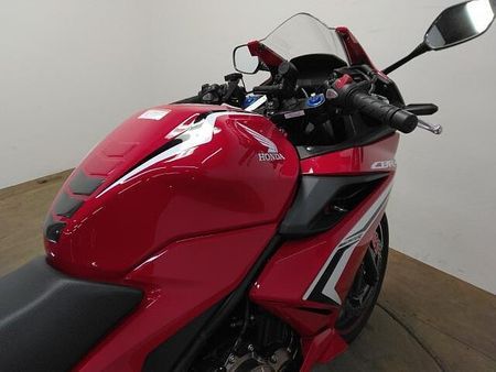 ホンダ CBR400R ETC搭載!綺麗な2019年モデル・ワンオーナーのCBR400R入荷! 29