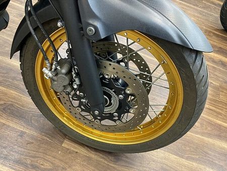 スズキ Vストローム650XT V-ストローム650XT ☆サイドパニアケース付き☆!! 40