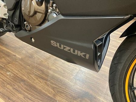 スズキ ジクサー SF250 ジクサー250SF 2023年モデル ☆マルチバー・ヘルメットホルダー付き☆ 31