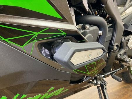 カワサキ ZX-25R ニンジャZX-25R SE ☆スライダー・マルチバー・USB電源付き☆!! 30