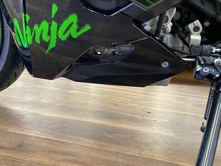 カワサキ ZX-25R ニンジャZX-25R SE ☆スライダー・マルチバー・USB電源付き☆!! 36