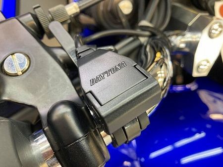 ホンダ CB400スーパーボルドール CB400スーパーボルドール ☆ドラレコ・エンジンガード付き☆!! 25