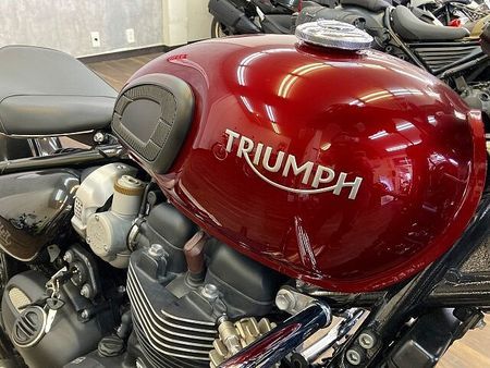 トライアンフ BONNEVILLE BOBBER BLACK ボンネビルボバー ☆エンジンガード付き☆ 21