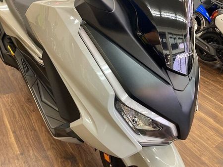 ホンダ フォルツァ(MF06) フォルツァ 【マル得】☆グリップヒーター付き☆!! 35
