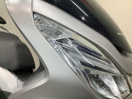 ホンダ PCX125 PCX 2017年モデル・JF56型・バックレスト装備車両 11