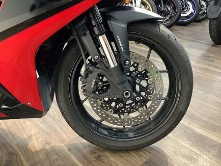 ホンダ CBR650R CBR650R ★2023年モデル/レバーカスタム/ヘルメットホルダー装備!! 22