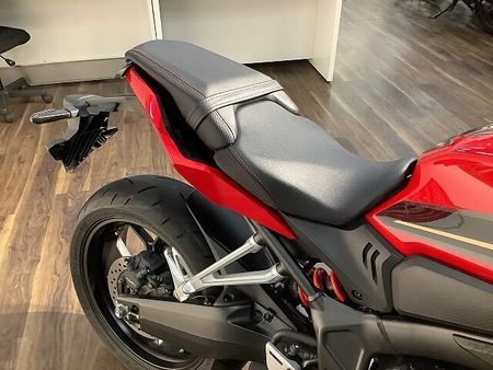 ホンダ CBR650R CBR650R ★2023年モデル/レバーカスタム/ヘルメットホルダー装備!! 35