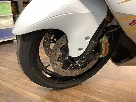 スズキ HAYABUSA ハヤブサ ★2015年モデル/ETC1.0標準装備/ヨシムラスリップオンマフラー/ストライ 22