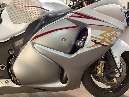 スズキ HAYABUSA ハヤブサ ★2015年モデル/ETC1.0標準装備/ヨシムラスリップオンマフラー/ストライ 29