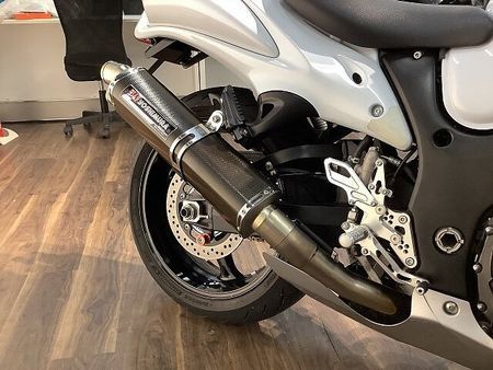 スズキ HAYABUSA ハヤブサ ★2015年モデル/ETC1.0標準装備/ヨシムラスリップオンマフラー/ストライ 31
