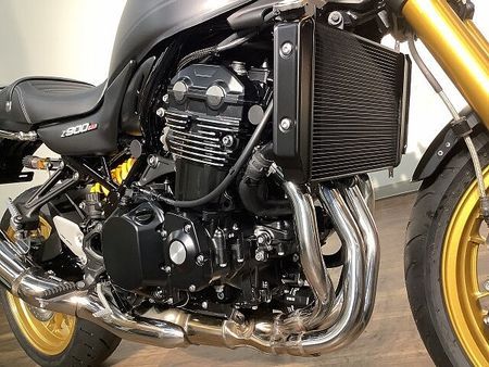 カワサキ Z900RS Z900RS SE ★2025年モデル/ワンオーナー/グリップヒーター/グラブバー 22
