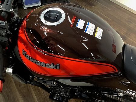 カワサキ Z900RS 【マル得】Z900RS ★50thアニバーサリー/エフェックスハンドル/グリップヒーター/ 36