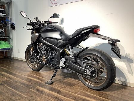 ホンダ CB650R CB650R ★2021年モデル/デイトナ製エンジンガード/グリップヒーター/USBポート 13