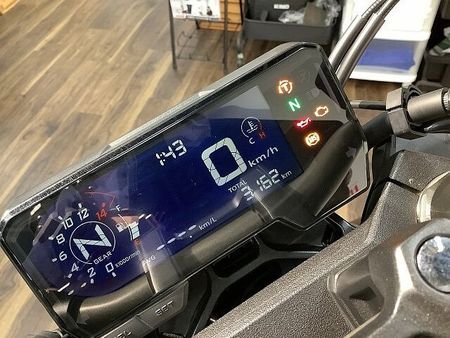 ホンダ CB650R CB650R ★2021年モデル/デイトナ製エンジンガード/グリップヒーター/USBポート 14