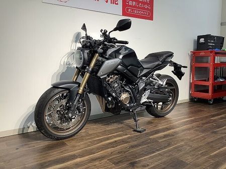 ホンダ CB650R CB650R ★2021年モデル/デイトナ製エンジンガード/グリップヒーター/USBポート 7