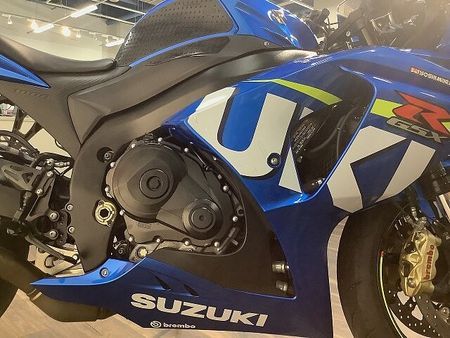 スズキ GSX-R1000 GSX-R1000 ★2015年モデル/ヨシムラUSAスリップオンマフラー/エンデュランス 24