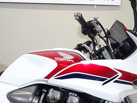 ホンダ CB1300スーパーボルドール CB1300 SUPER BOL D'OR 2012年モデル/リアフェンダーレス/エンジン 17