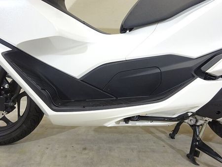 ホンダ PCX125 【スピード納車】PCX 2021年モデル/ノーマル車両/キー2本付き!! 31