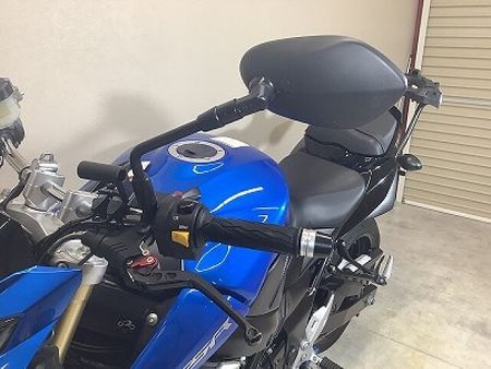 スズキ GSR750 GSR750 2012年モデル/リアキャリア装備/ヘルメットホルダー/純正スペアキーあり 27