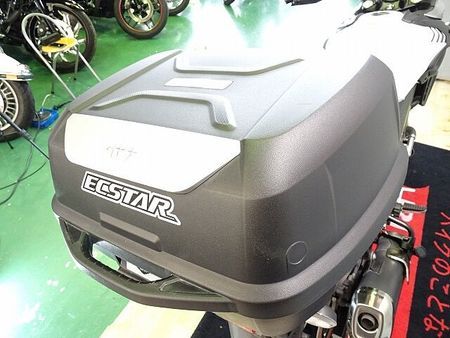 スズキ Vストローム650XT 【マル得】V-Strom 650XT(Vストローム)GIVIトップケース/USBポート装備 11