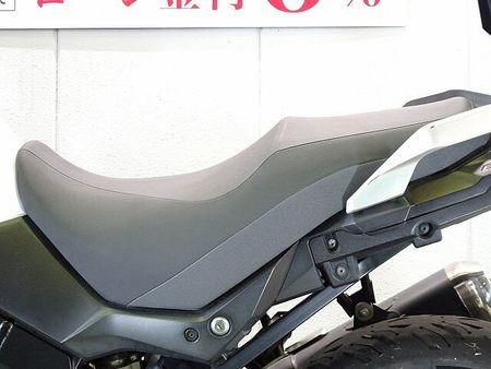 スズキ Vストローム650XT 【マル得】V-Strom 650XT(Vストローム)GIVIトップケース/USBポート装備 17