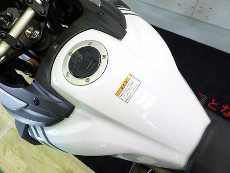 スズキ Vストローム650XT 【マル得】V-Strom 650XT(Vストローム)GIVIトップケース/USBポート装備 25