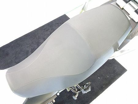 スズキ Vストローム650XT 【マル得】V-Strom 650XT(Vストローム)GIVIトップケース/USBポート装備 26