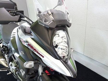 スズキ Vストローム650XT 【マル得】V-Strom 650XT(Vストローム)GIVIトップケース/USBポート装備 38