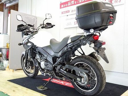 スズキ Vストローム650XT 【マル得】V-Strom 650XT(Vストローム)GIVIトップケース/USBポート装備 7