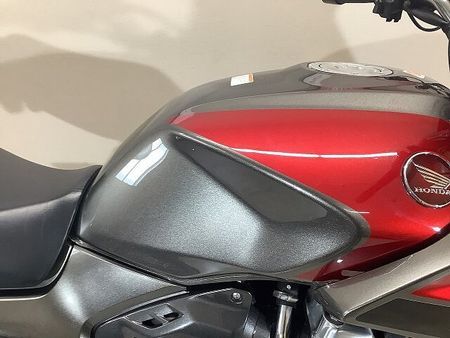 ホンダ CB1300スーパーボルドール CB1300スーパーボルドール ヤマモトレーシング製マフラー フレームスライダー装備 AB 18