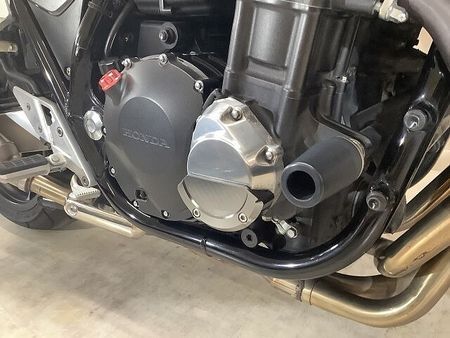 ホンダ CB1300スーパーボルドール CB1300スーパーボルドール ヤマモトレーシング製マフラー フレームスライダー装備 AB 23